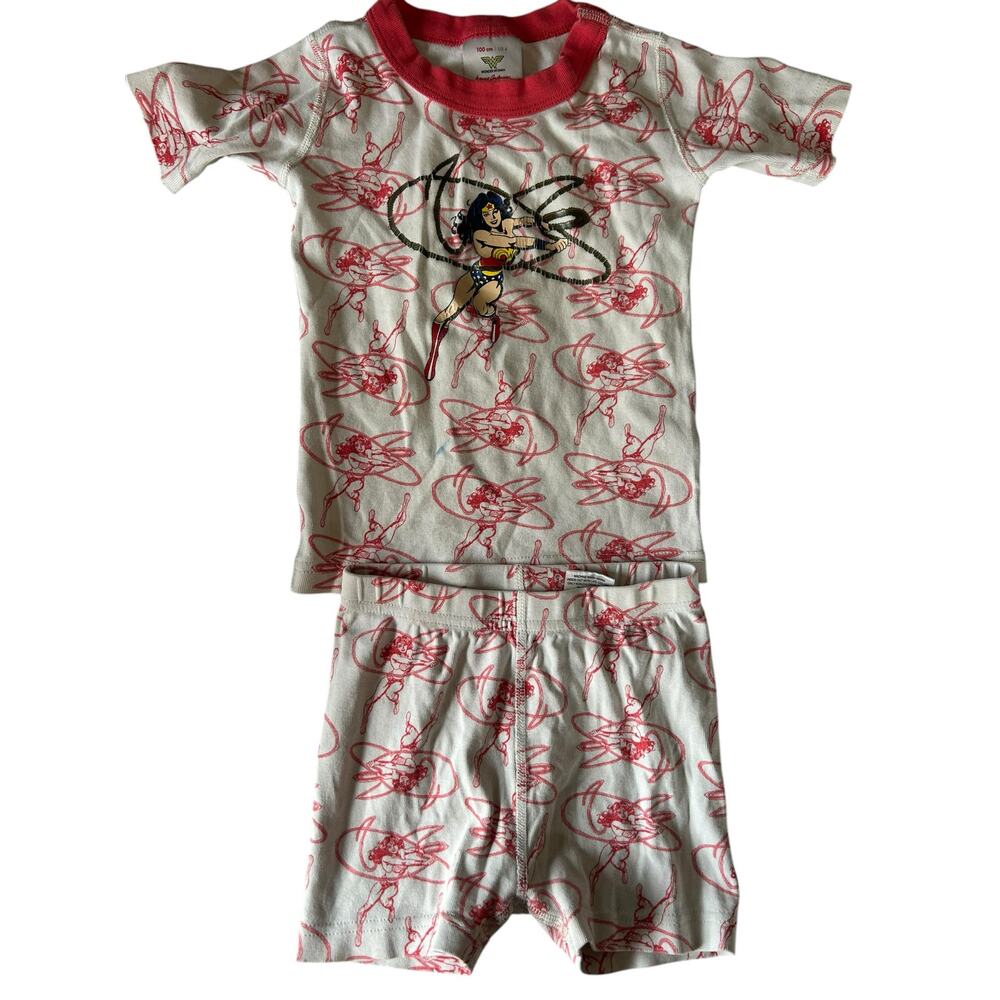Hanna Andersson Wonder Women Pajamas size 100
